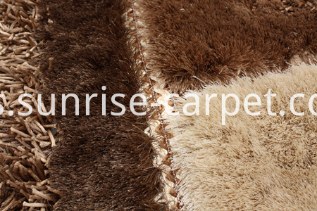 Viscose & Silk Shaggy dengan Design Loop Viscose & Silk Shaggy with Loop Design